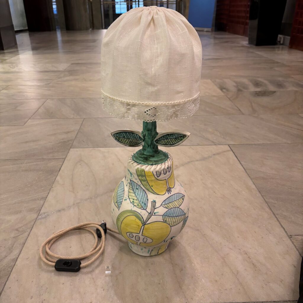 032__Åsa__Olofsson__Lampa i lergods